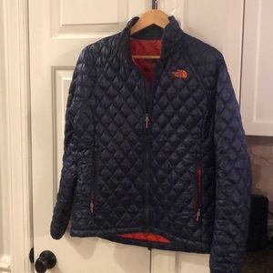 North Face Womens Size M worn maybe 10 times.